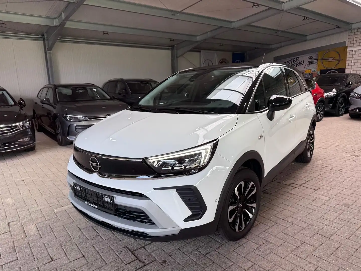 Opel Crossland X 1.2 Turbo Elegance RFK LED PDC Navi Blanc - 1