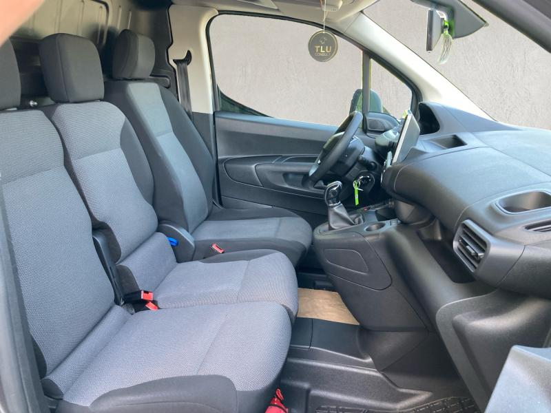 Peugeot Partner V Premium — photo 12