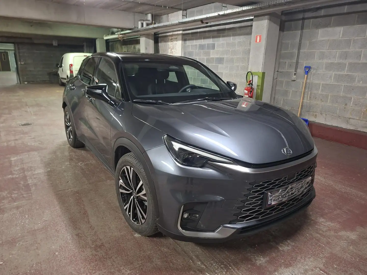 Lexus LBX LBX CVT Cool Gri - 1