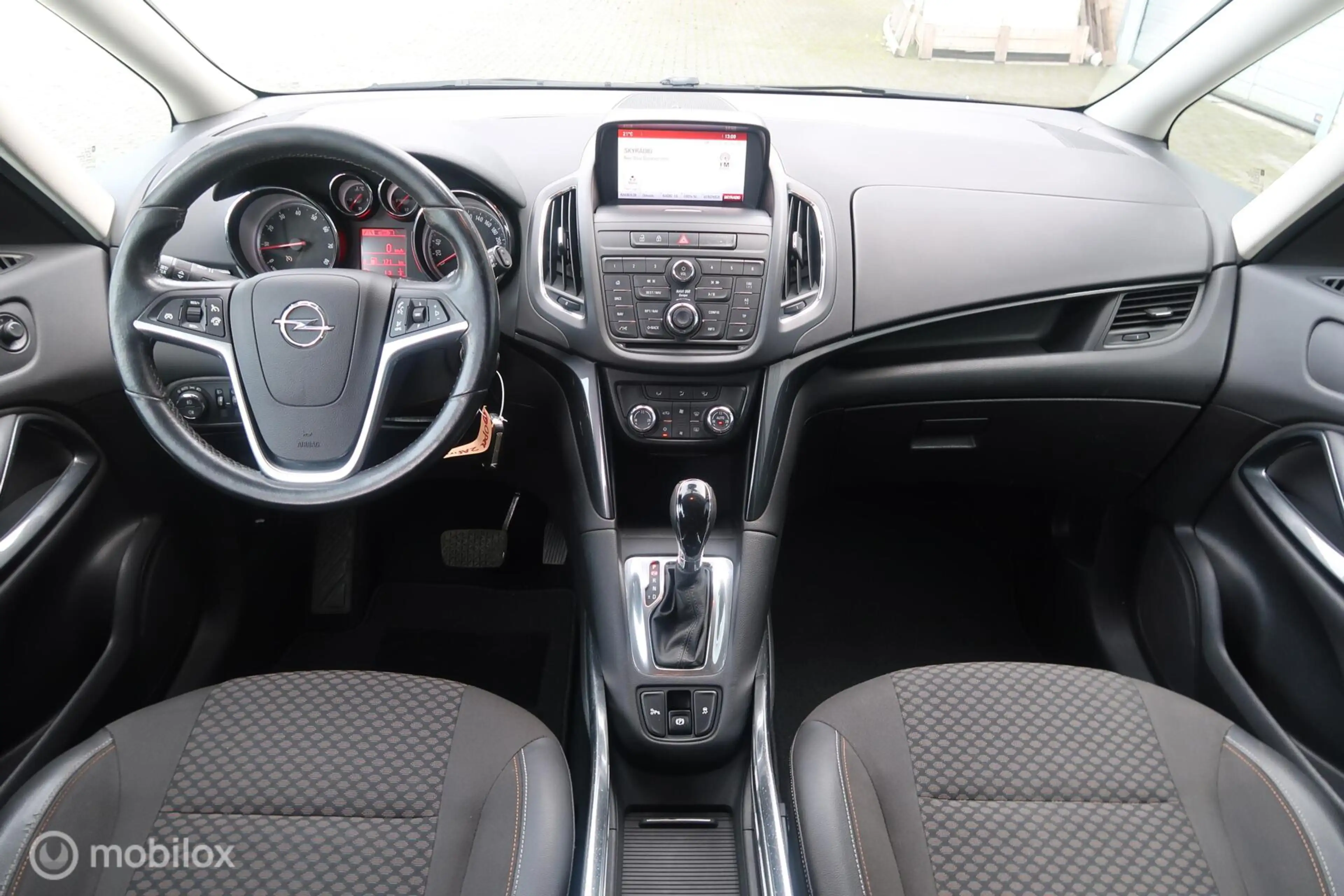 Opel Zafira Tourer 1.4 Innovation 7p. AUTOMAAT, TREKHAAK — photo 10