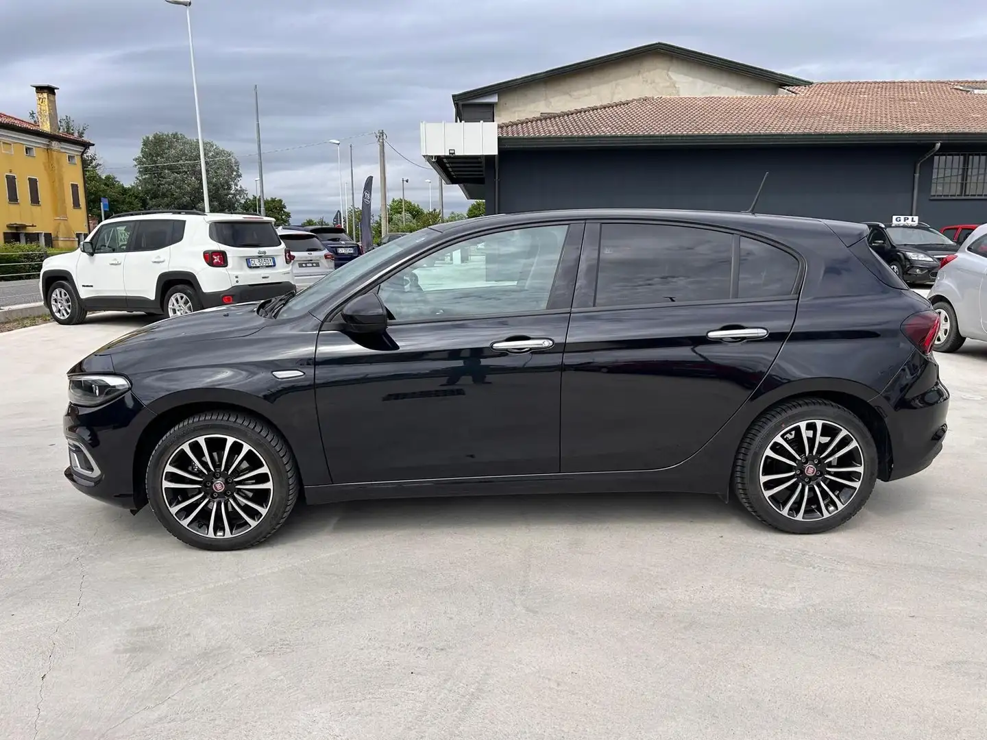 Fiat Tipo 1.0 5 porte City Life Černá - 2