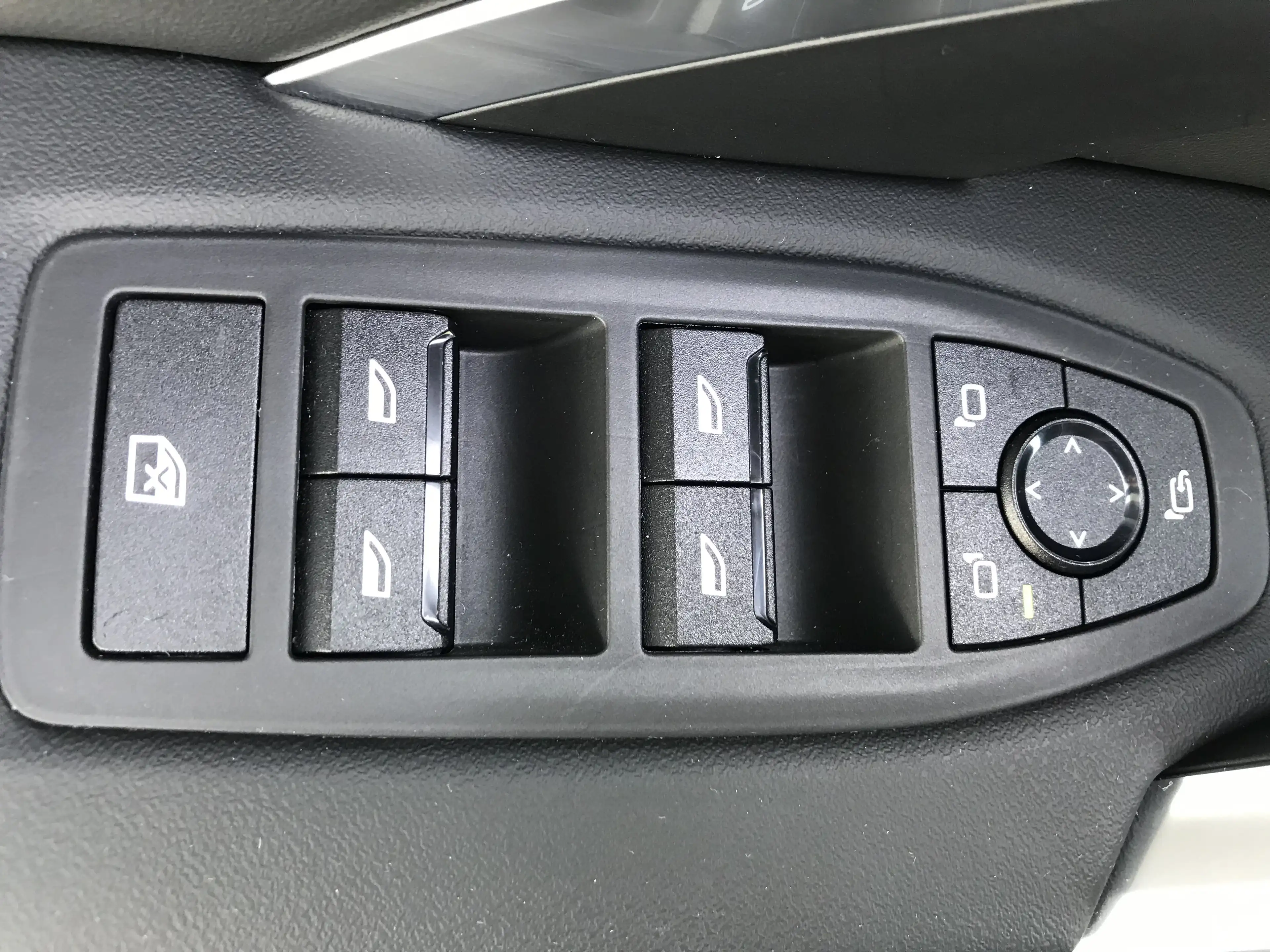 BMW X2 xDrive20d M Sportpaket Head-Up HK HiFi DAB — photo 10