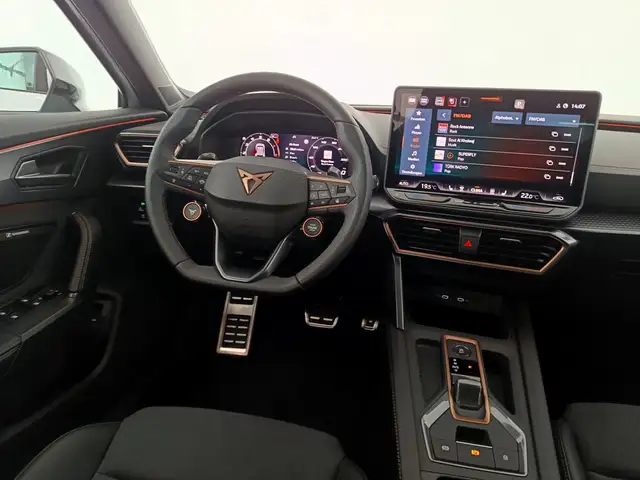Cupra Formentor view 11