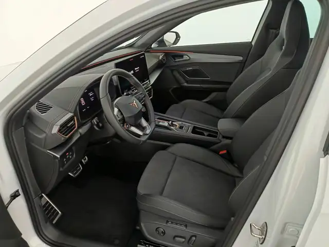 Cupra Formentor view 9