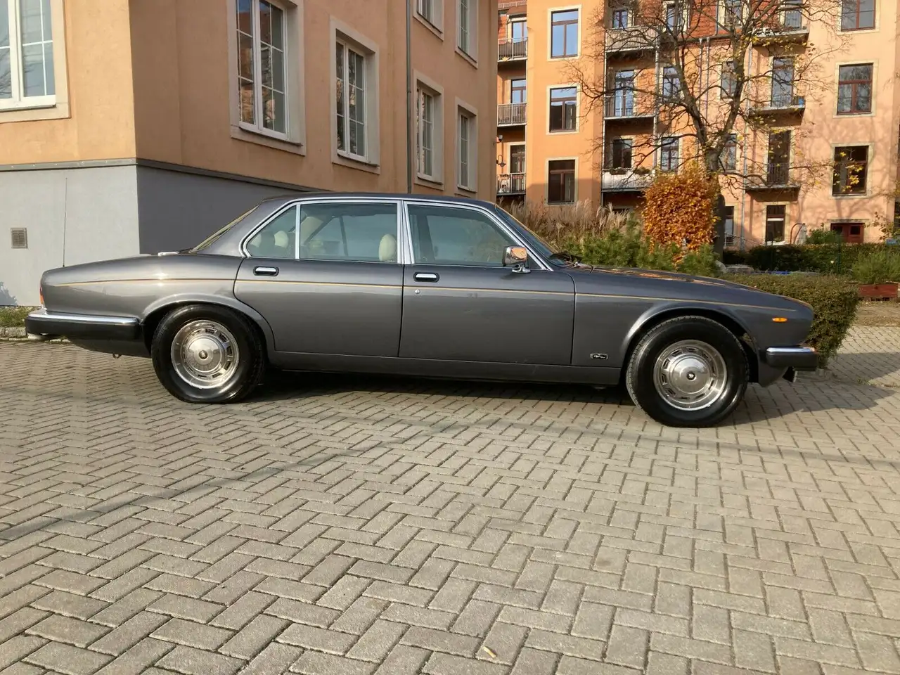 Jaguar XJ12 Oldtimer/1.Hand, foto 2
