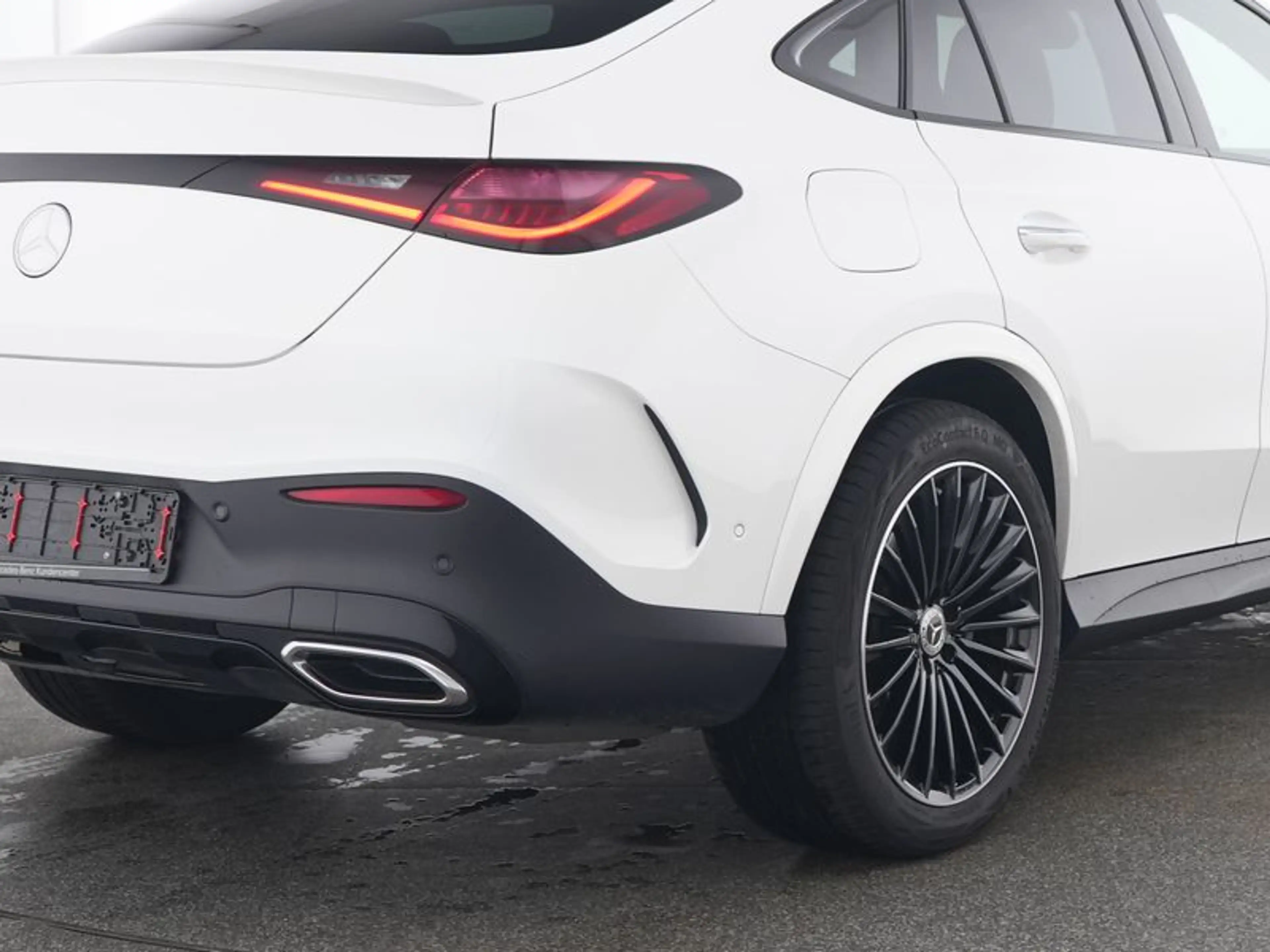 Mercedes-Benz GLC 300 d 4M Coupé AMG-Sport/Pano/Burm/HUD/AHK — photo 5