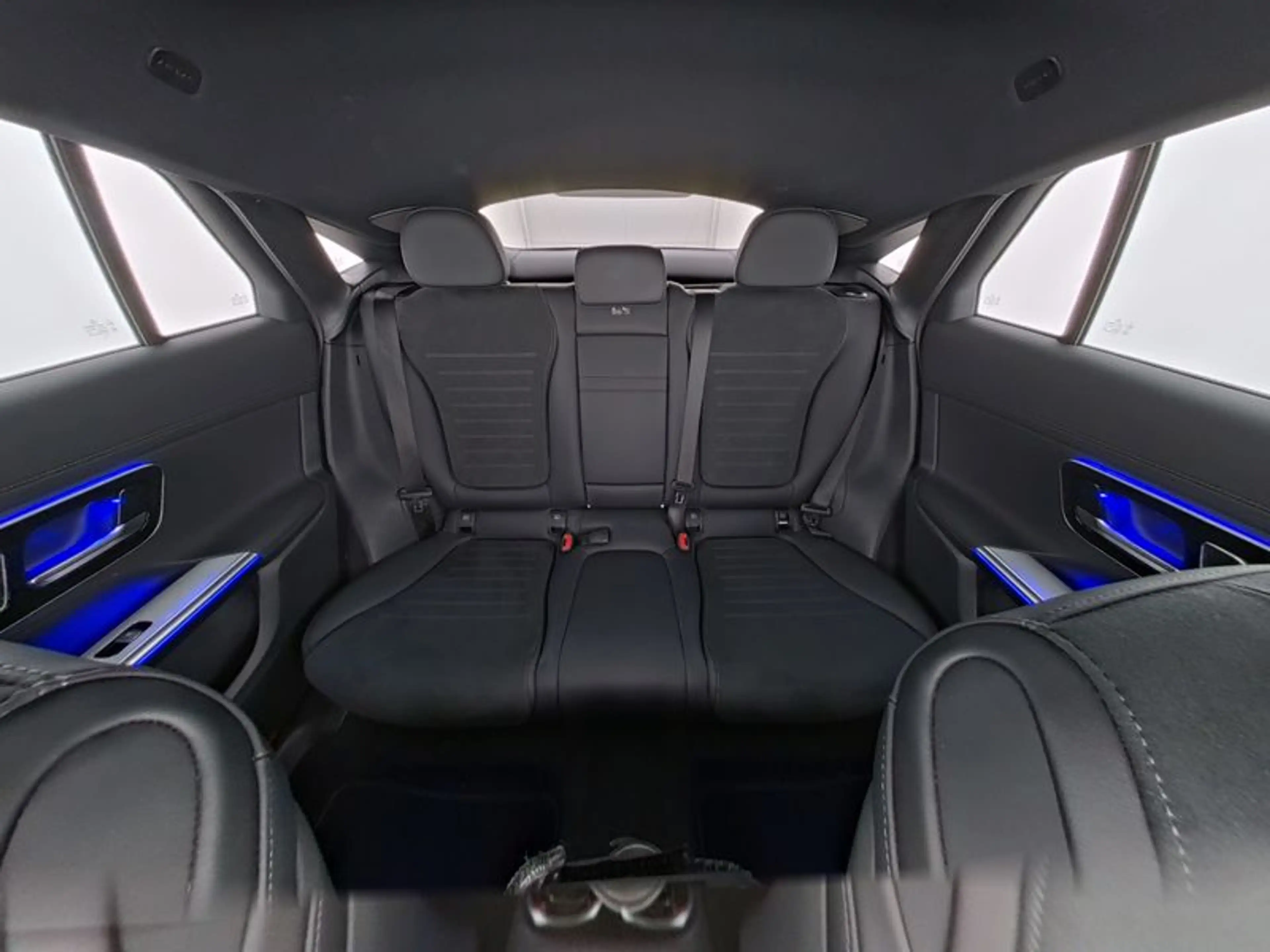 Mercedes-Benz GLC 300 d 4M Coupé AMG-Sport/Pano/Burm/HUD/AHK — photo 10