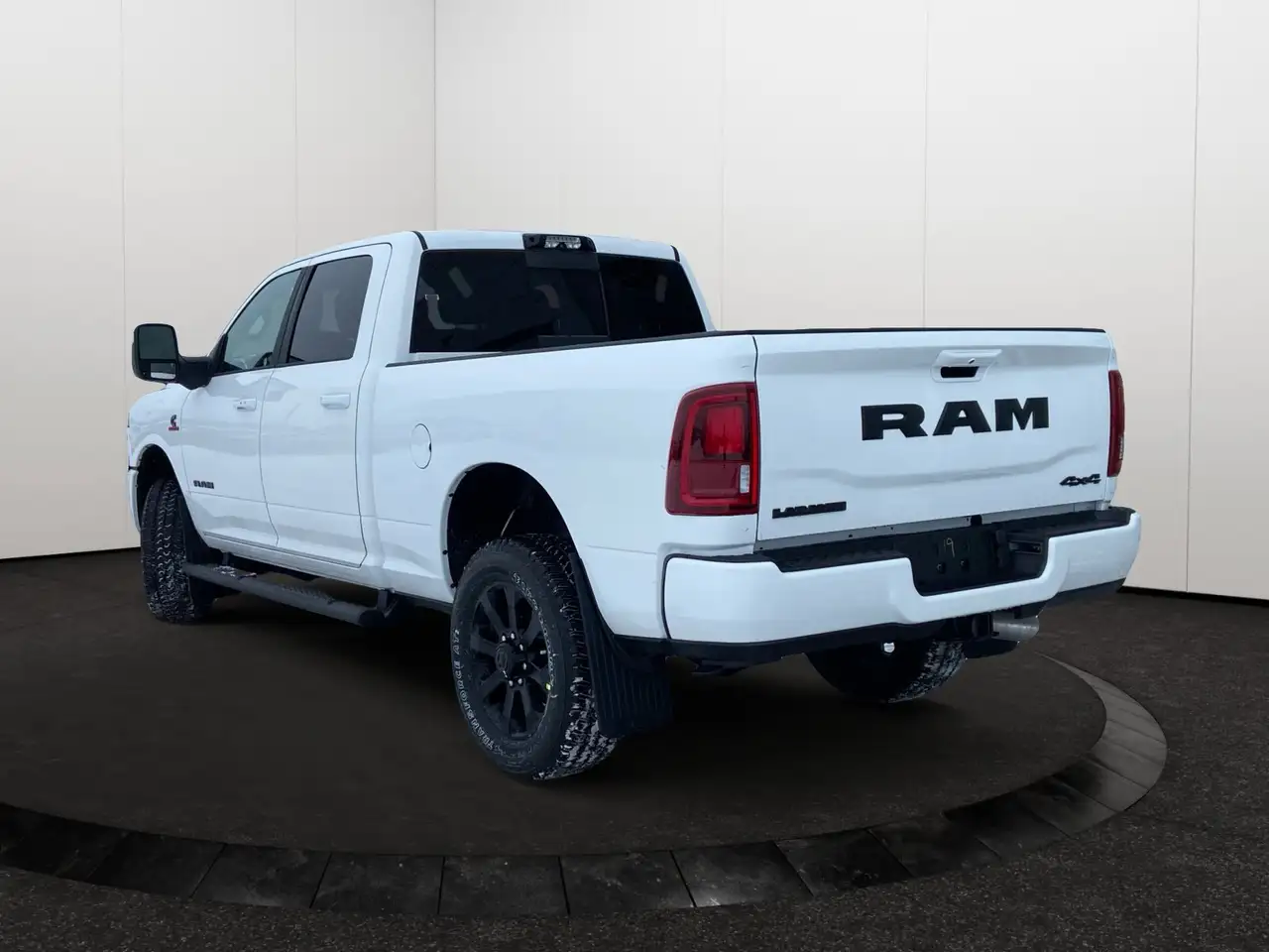 RAM 2500 снимка RAM 2500