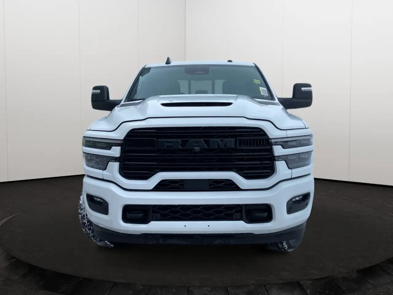 RAM 2500 снимка RAM 2500
