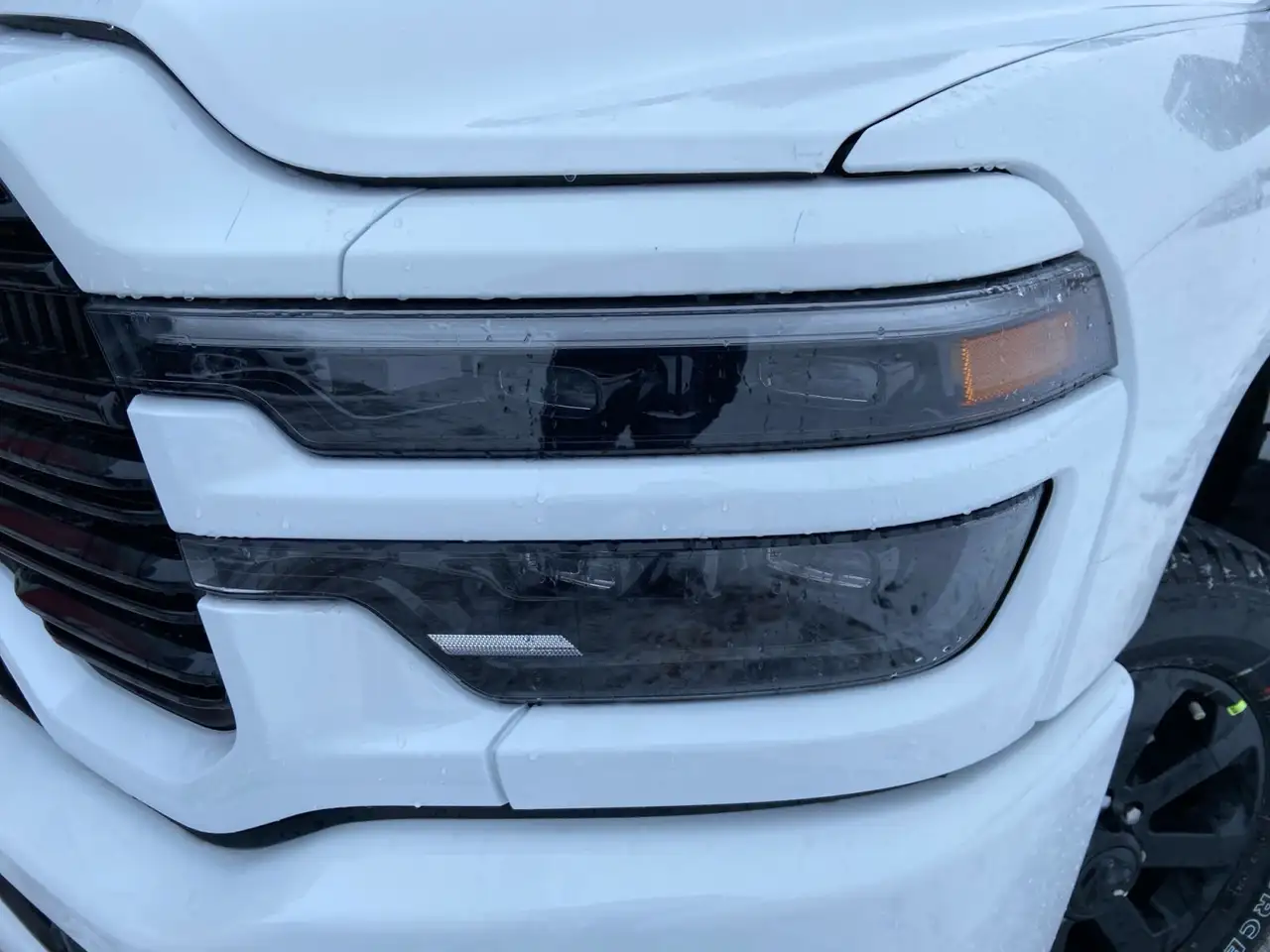 RAM 2500 снимка RAM 2500