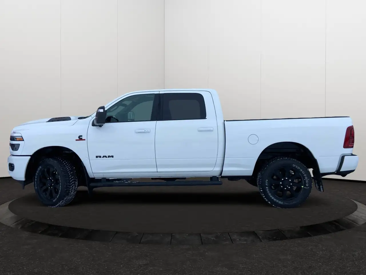 RAM 2500 снимка RAM 2500
