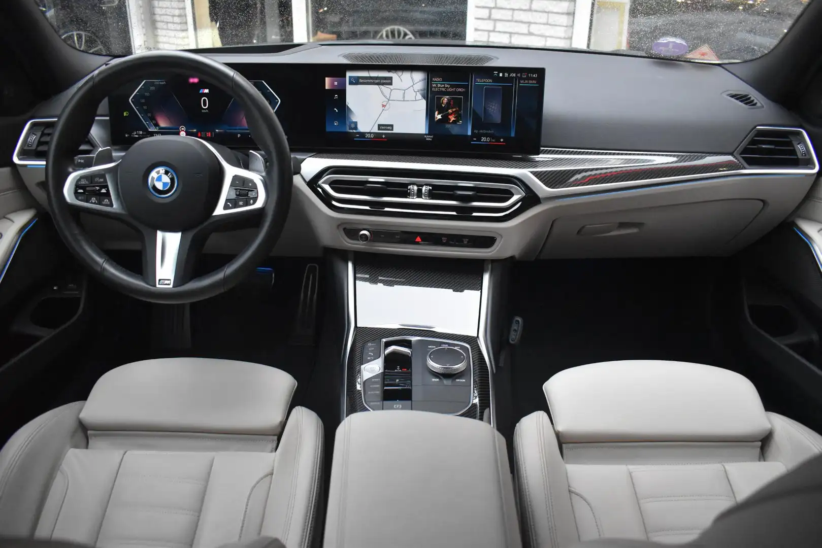 BMW 320 3-serie 320e M-Sport ACC Head Up Elc Stoelen Leder Blau - 2