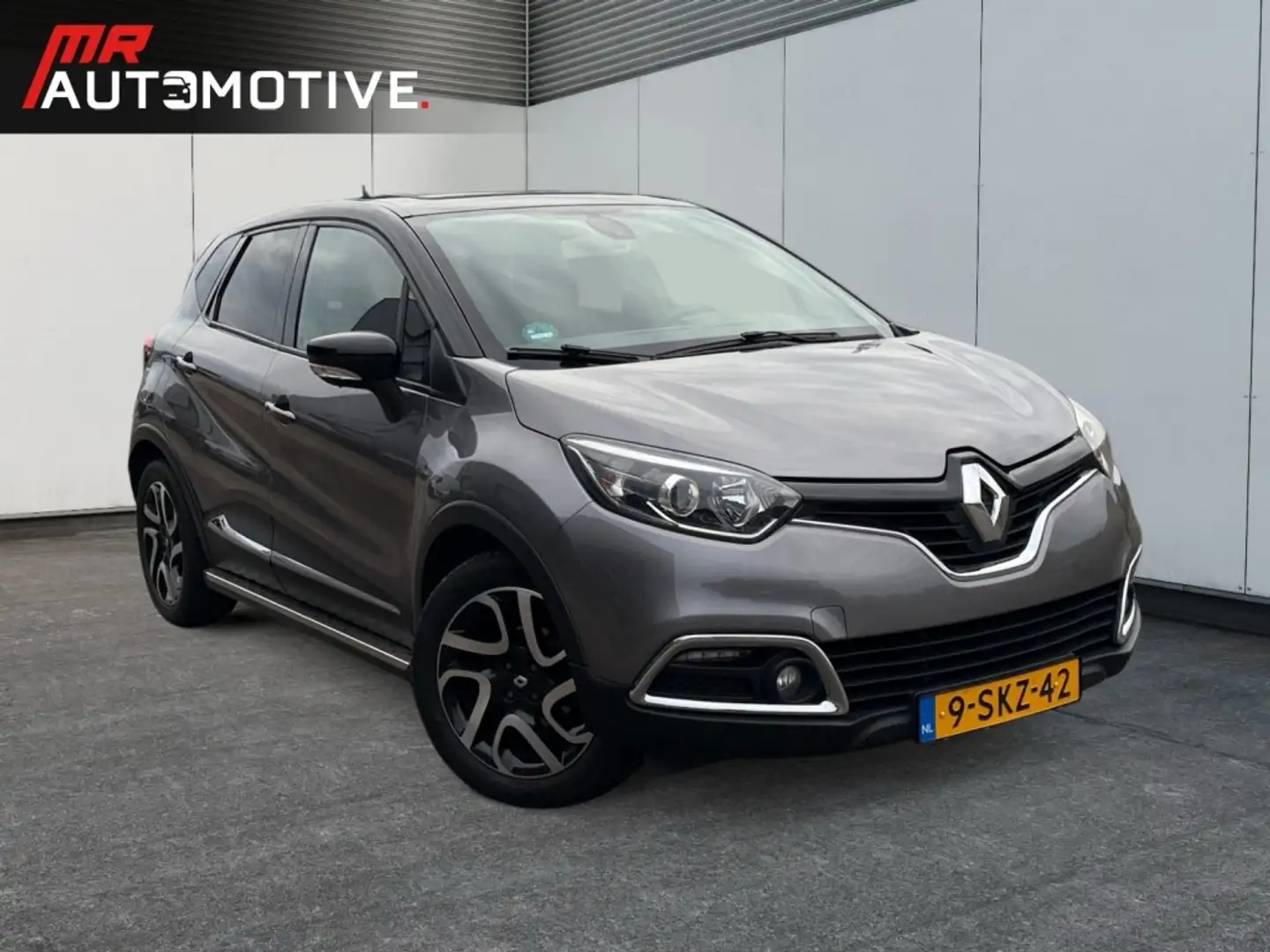 Renault Captur 0.9 TCE Dynamique - Schuifdak, Camera, Navi Gris - 2