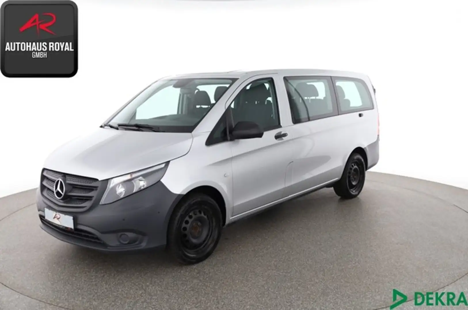Mercedes-Benz Vito Tourer 116 CDI LANG 9 SITZE KAMERA,NAVI,AHK Silber - 1