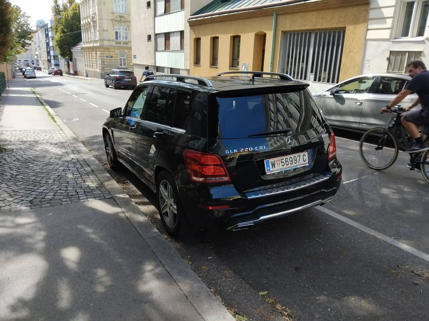 Mercedes-Benz GLK 220 GLK 220 CDI BlueEfficiency A-Edition Plus Aut. A-Edition Plus Schwarz - 2