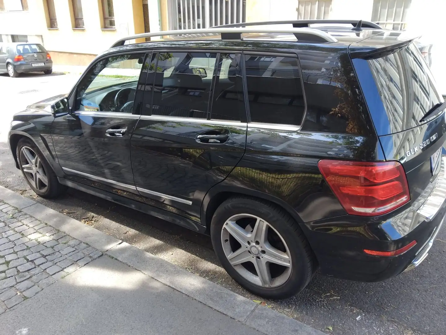Mercedes-Benz GLK 220 GLK 220 CDI BlueEfficiency A-Edition Plus Aut. A-Edition Plus Schwarz - 1