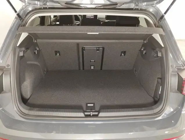 Volkswagen Golf view 7