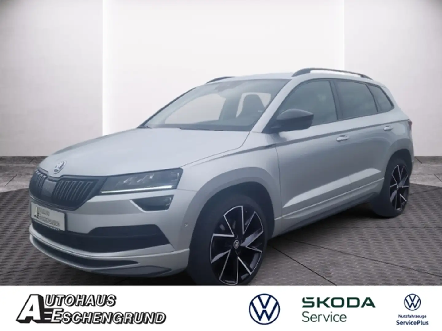 Skoda Karoq 1.5 TSI DSG Sportline NAVI ACC AHK CLIMA Silber - 1