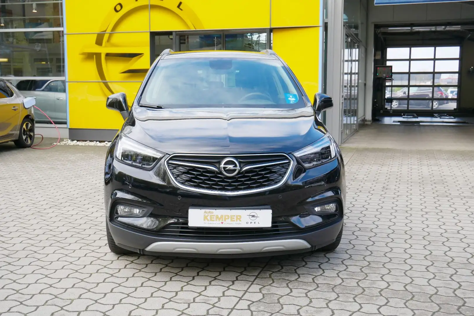 Opel Mokka X 1.6 D Innovation Autom. *AHK*Navi* Schwarz - 2