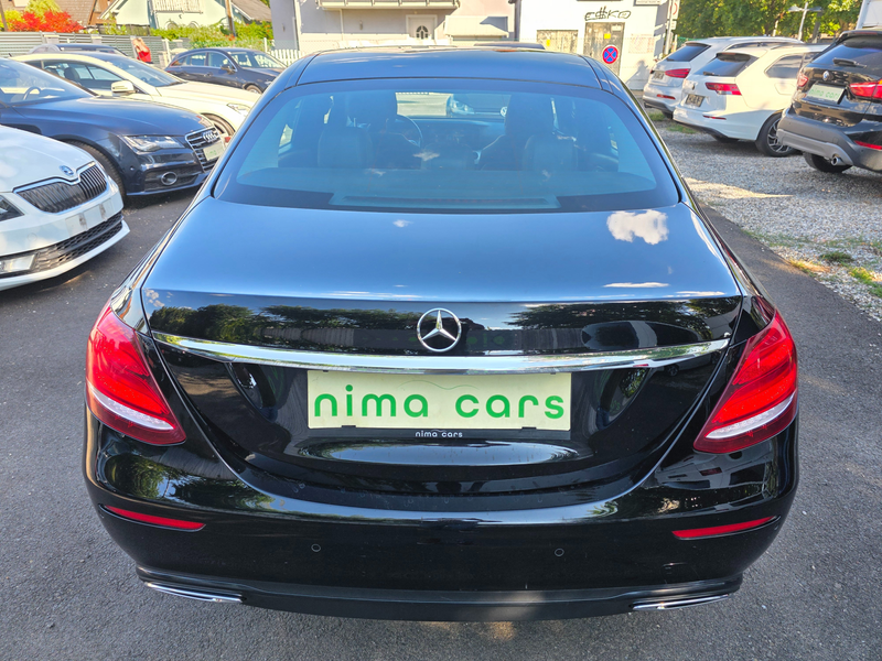 Mercedes-Benz E 200 Mercedes-Benz E 200 d Avantgarde |  Widescreen | — photo 13