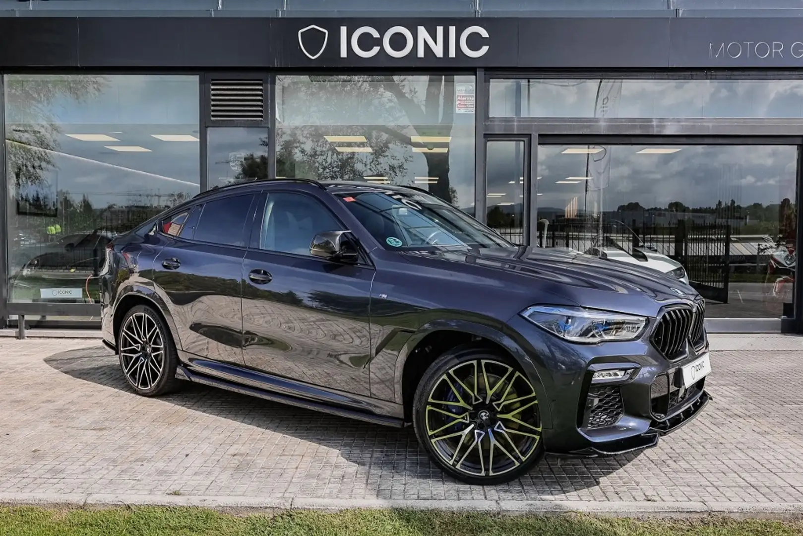 BMW X6 M50dA Bleu - 1