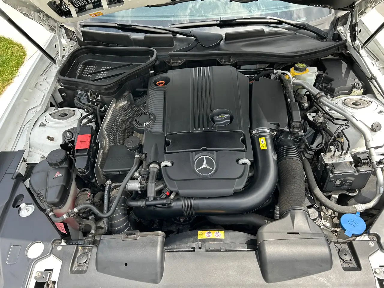 Mercedes-Benz SLK снимка Mercedes-Benz SLK
