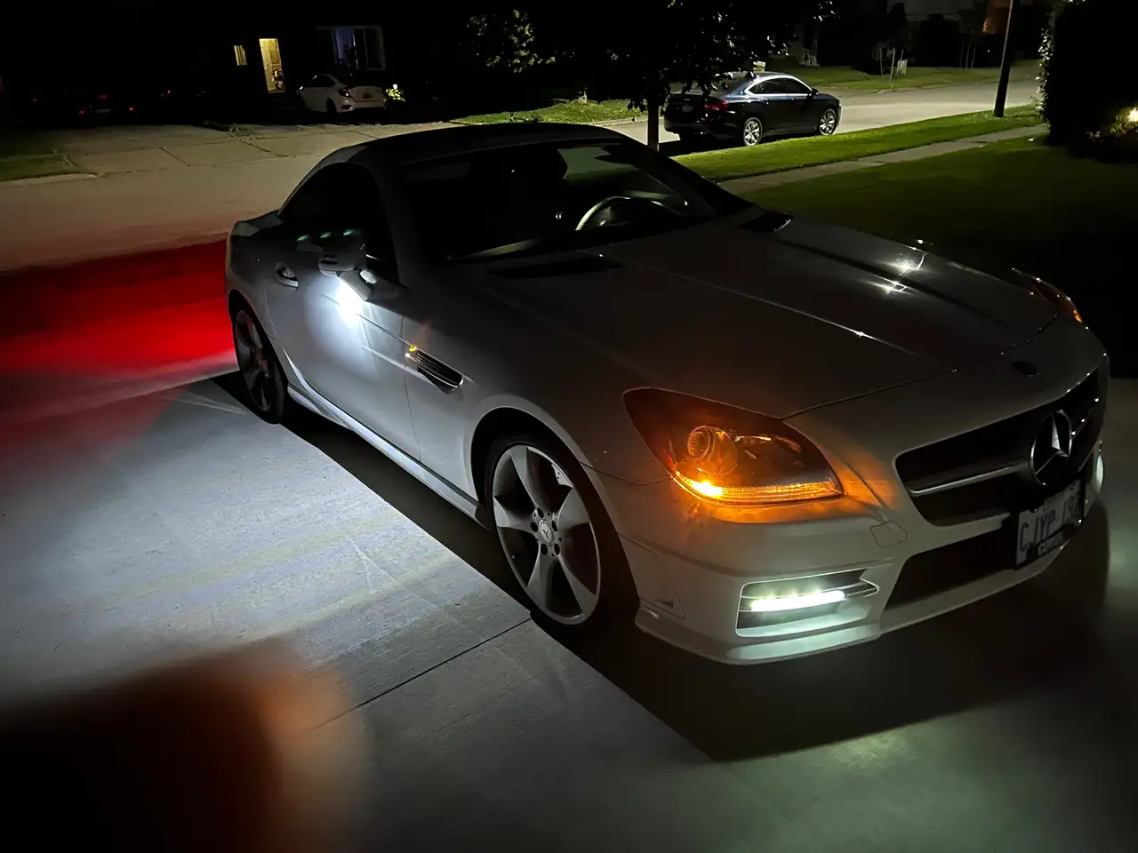 Mercedes-Benz SLK снимка Mercedes-Benz SLK