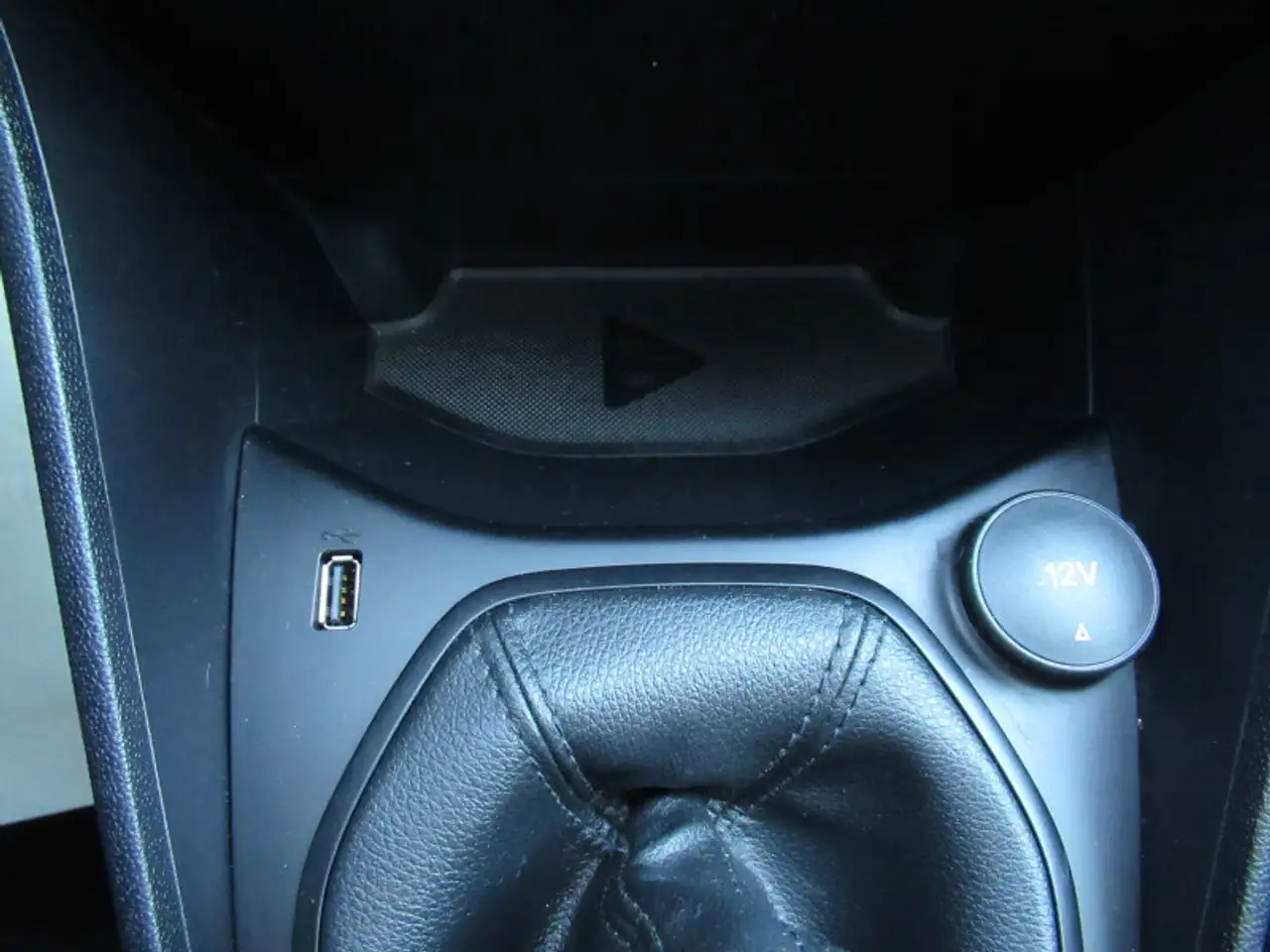 Ford Fiesta 5 portes — photo 15