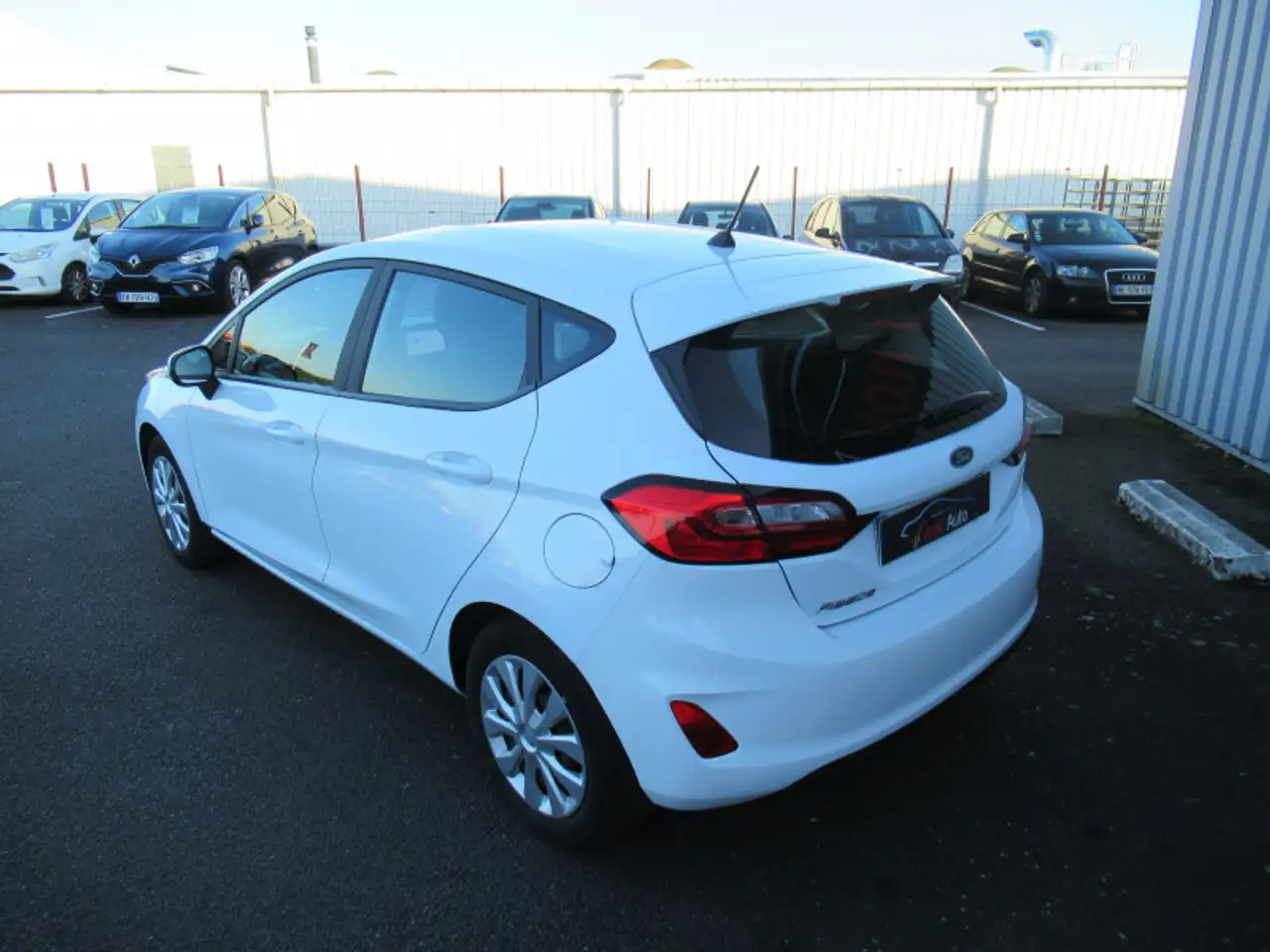 Ford Fiesta 5 portes — photo 3