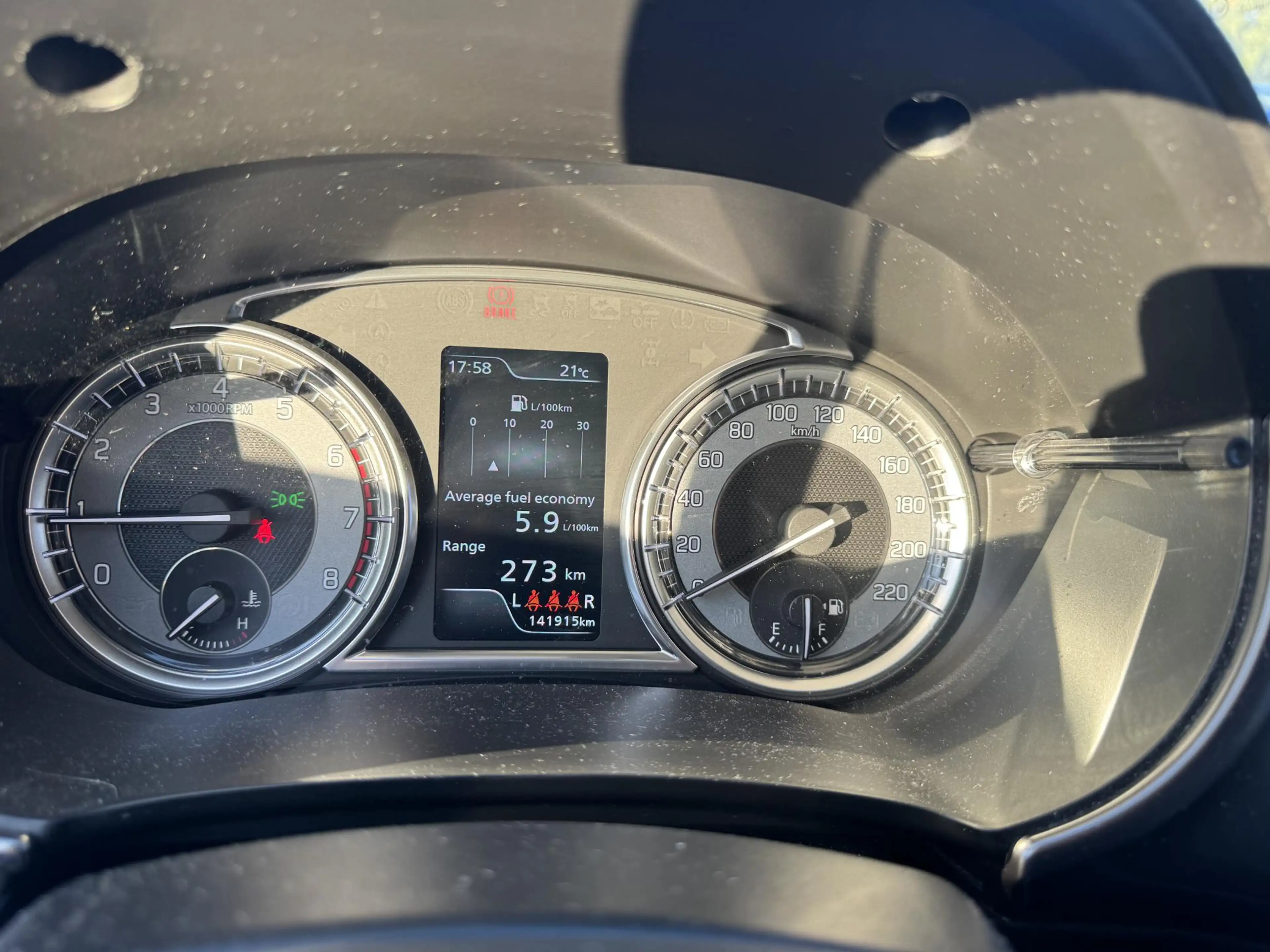 Suzuki Vitara 1.4 Boosterjet Select Smart Hybrid - Apple Carplay — photo 9