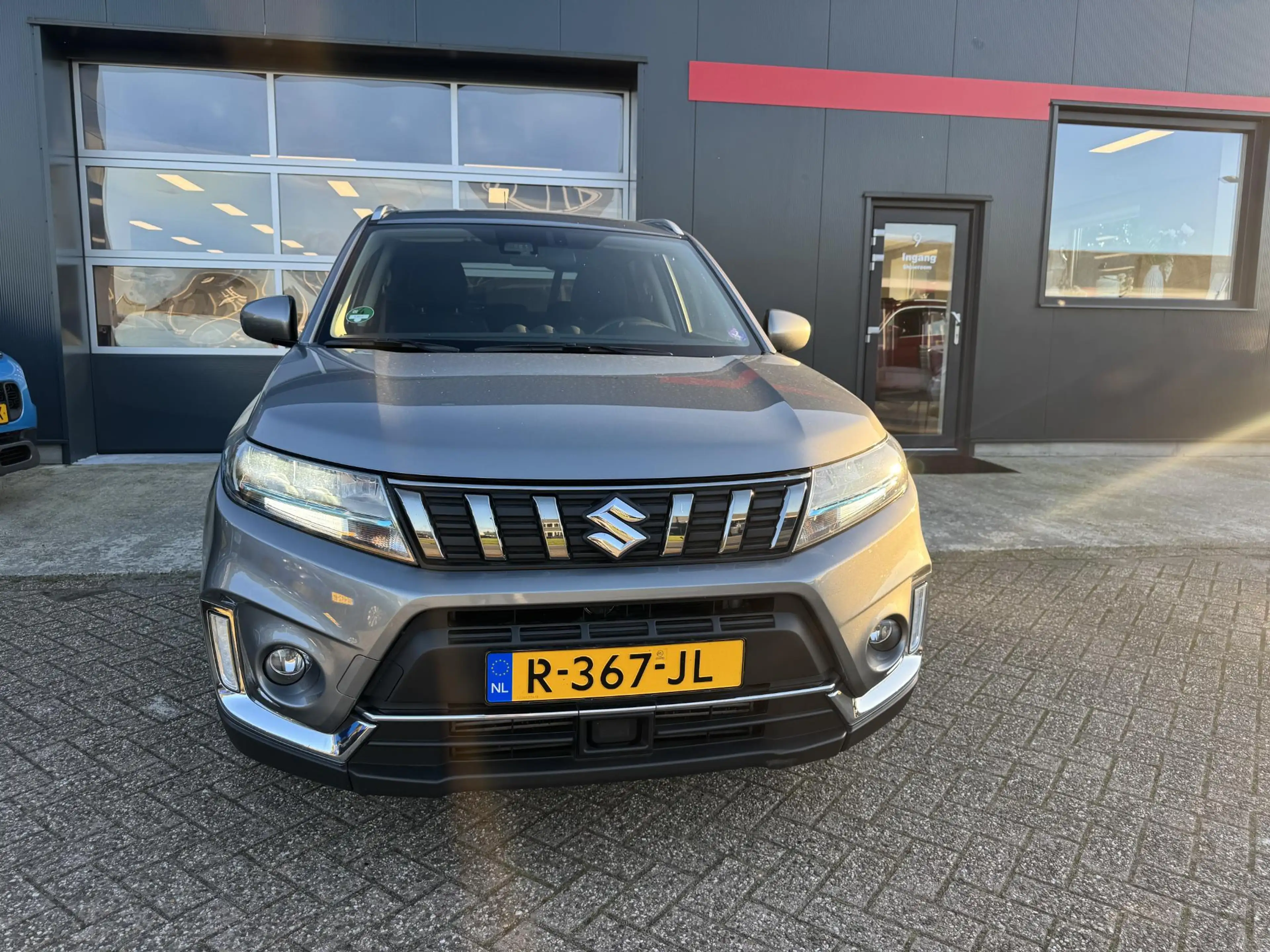 Suzuki Vitara 1.4 Boosterjet Select Smart Hybrid - Apple Carplay — photo 5