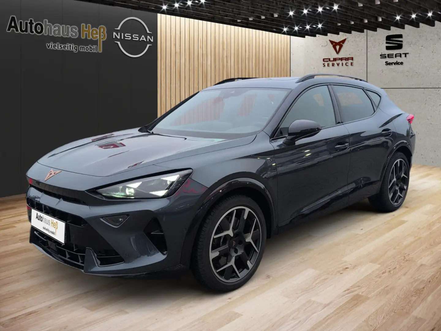 CUPRA Formentor TSI VZ 2.0 TSI 245 kW 4Drive ACC Grau - 1