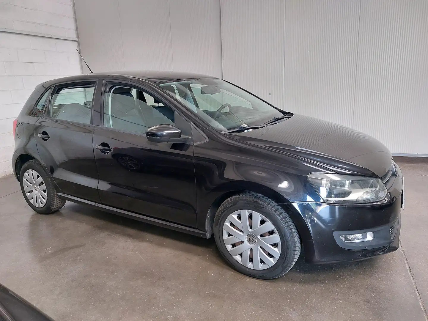 Volkswagen Polo 5p 1.4 Comfortline 85CV METANO Negro - 2