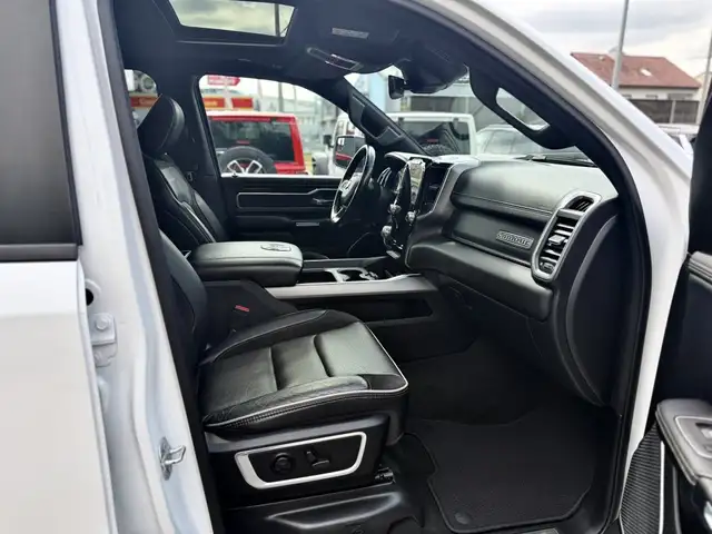 Ram 1500 view 15