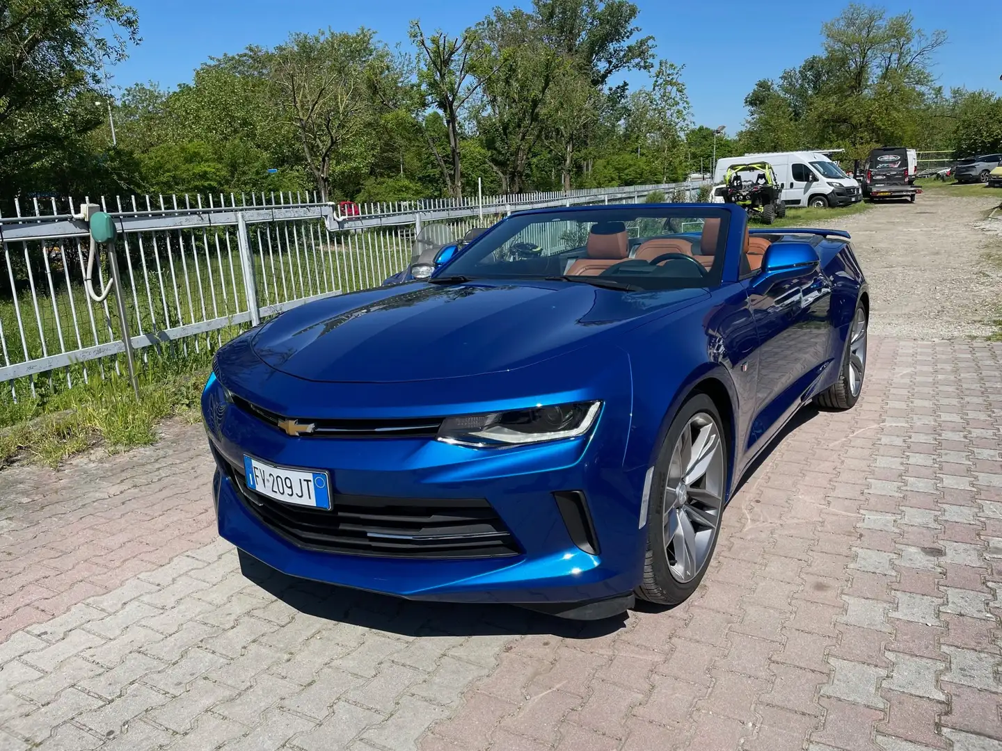 Chevrolet Camaro Cabrio 2000 4 posti Blu/Azzurro - 1