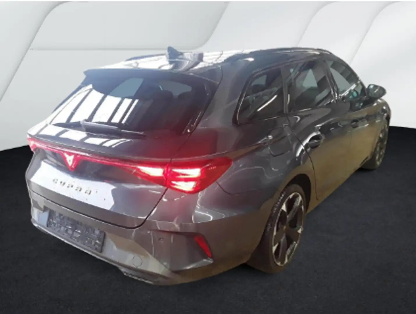 CUPRA Leon ST 1.5 eTSI DSG|GJR|Navi|ACC Grau - 2