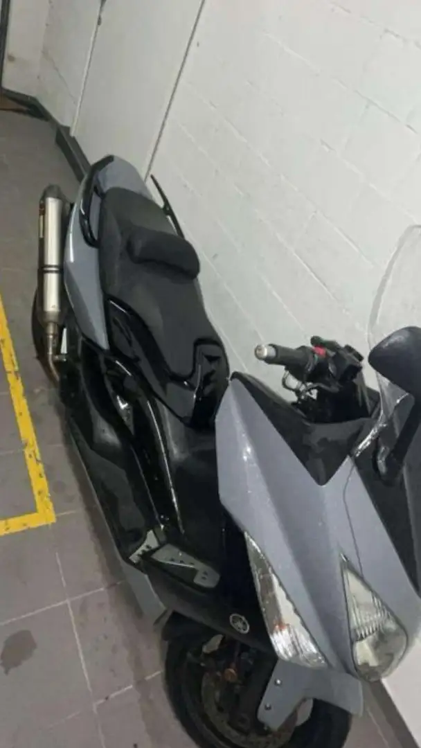 Yamaha TMAX 500 Grijs - 2