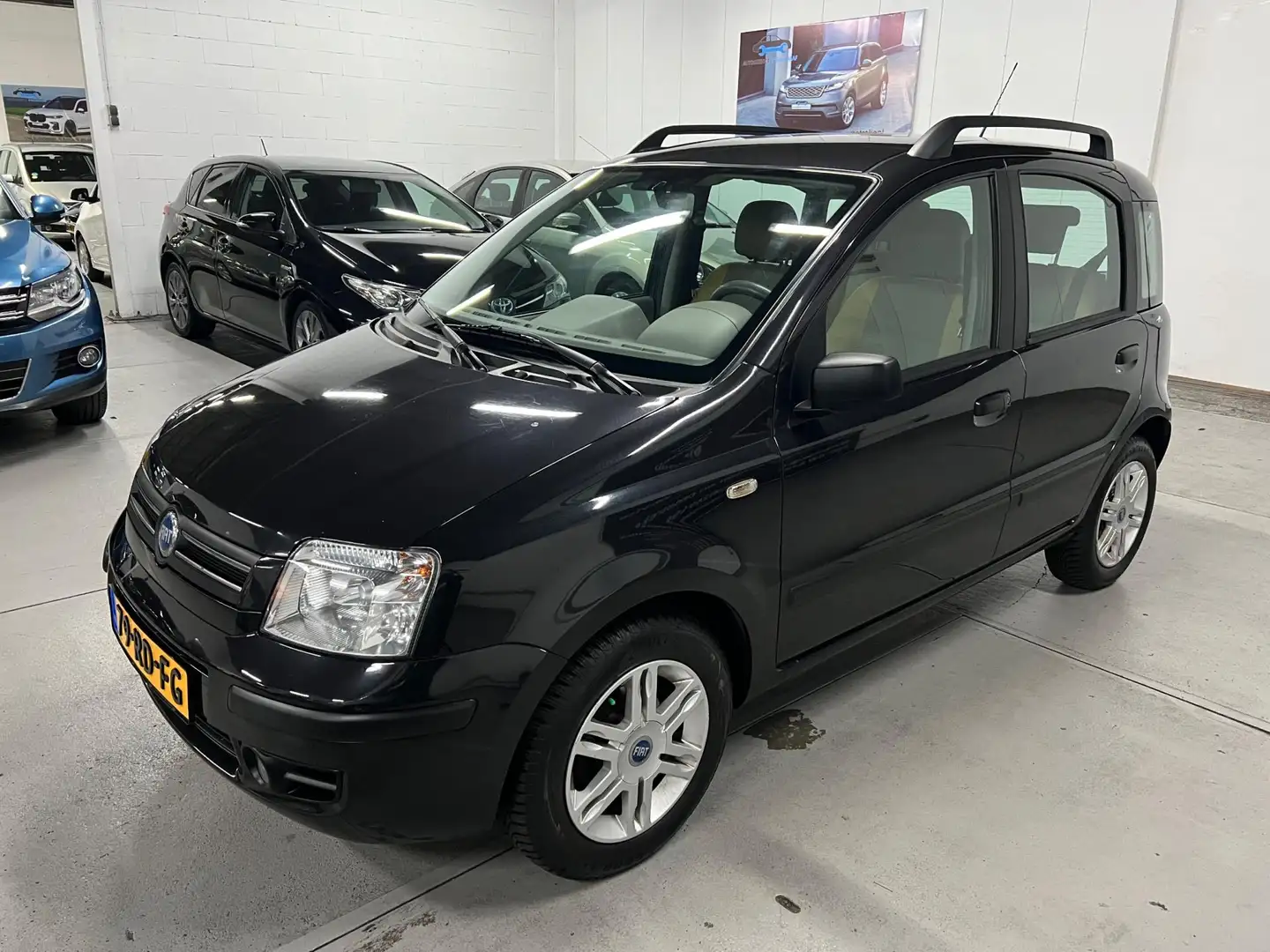 Fiat Panda 1.2 Emotion CLIMATE CONTROL / NAP / LM VELGEN Noir - 2