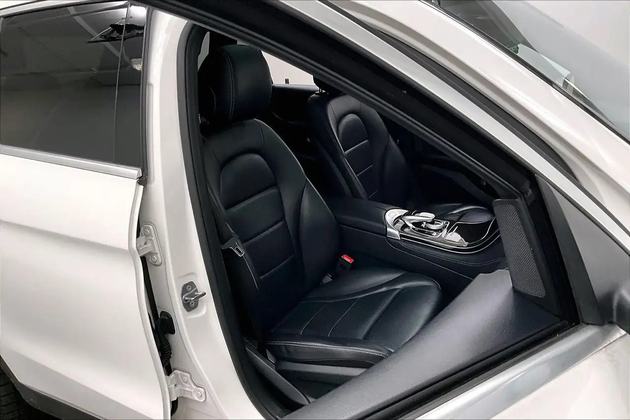 Mercedes-Benz GLC fotografie Mercedes-Benz GLC