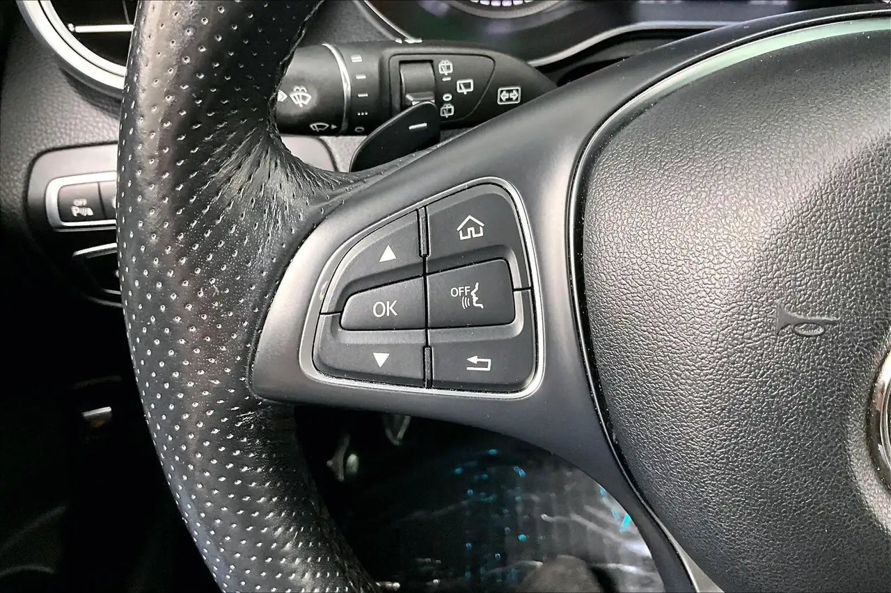 Mercedes-Benz GLC fotografie Mercedes-Benz GLC