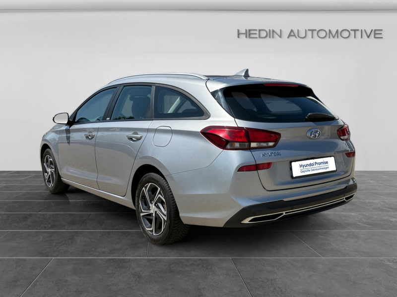 Hyundai i30 1.6 CRDI DCT Trend AUT — photo 4