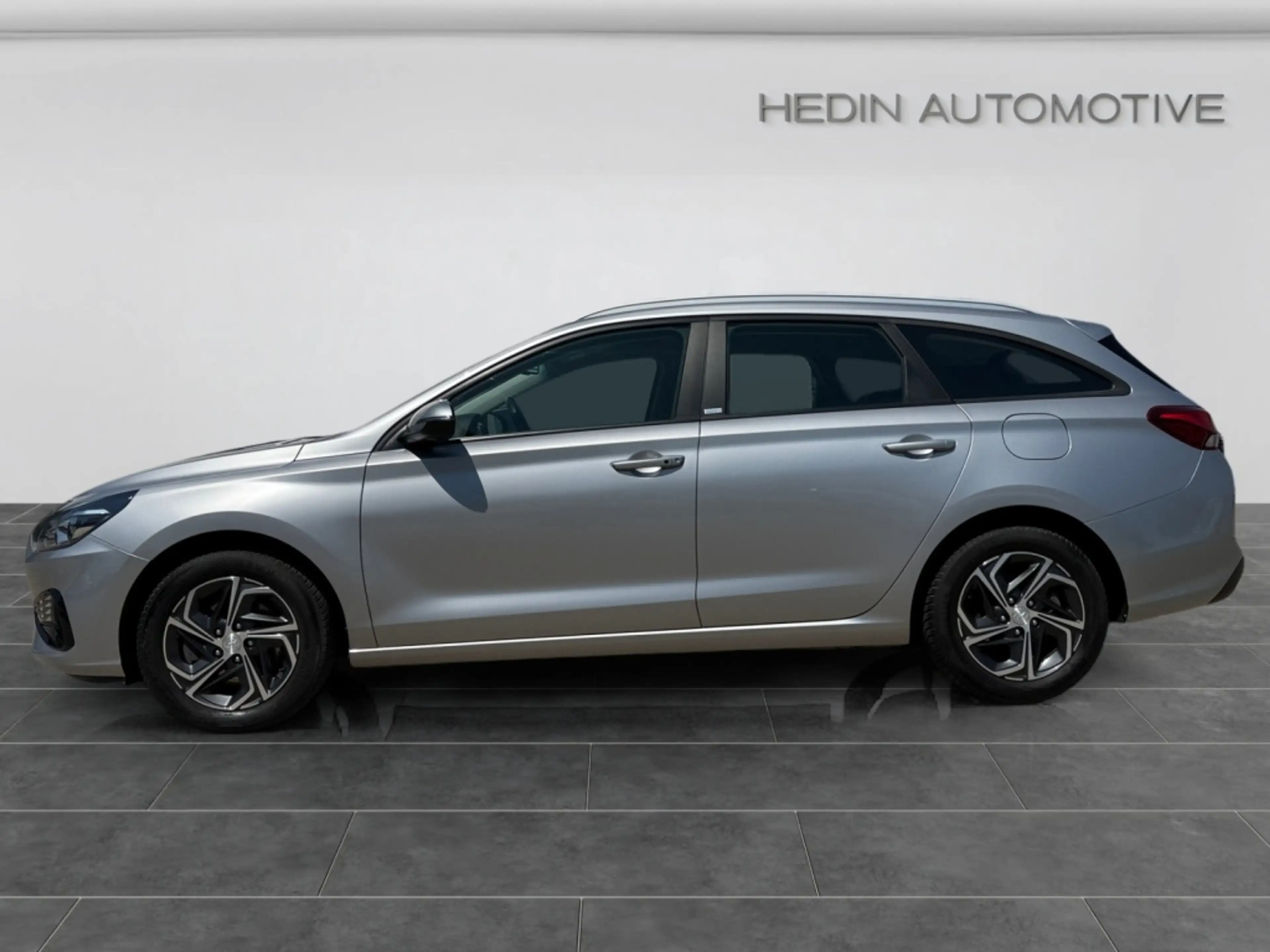 Hyundai i30 1.6 CRDI DCT Trend AUT — photo 3