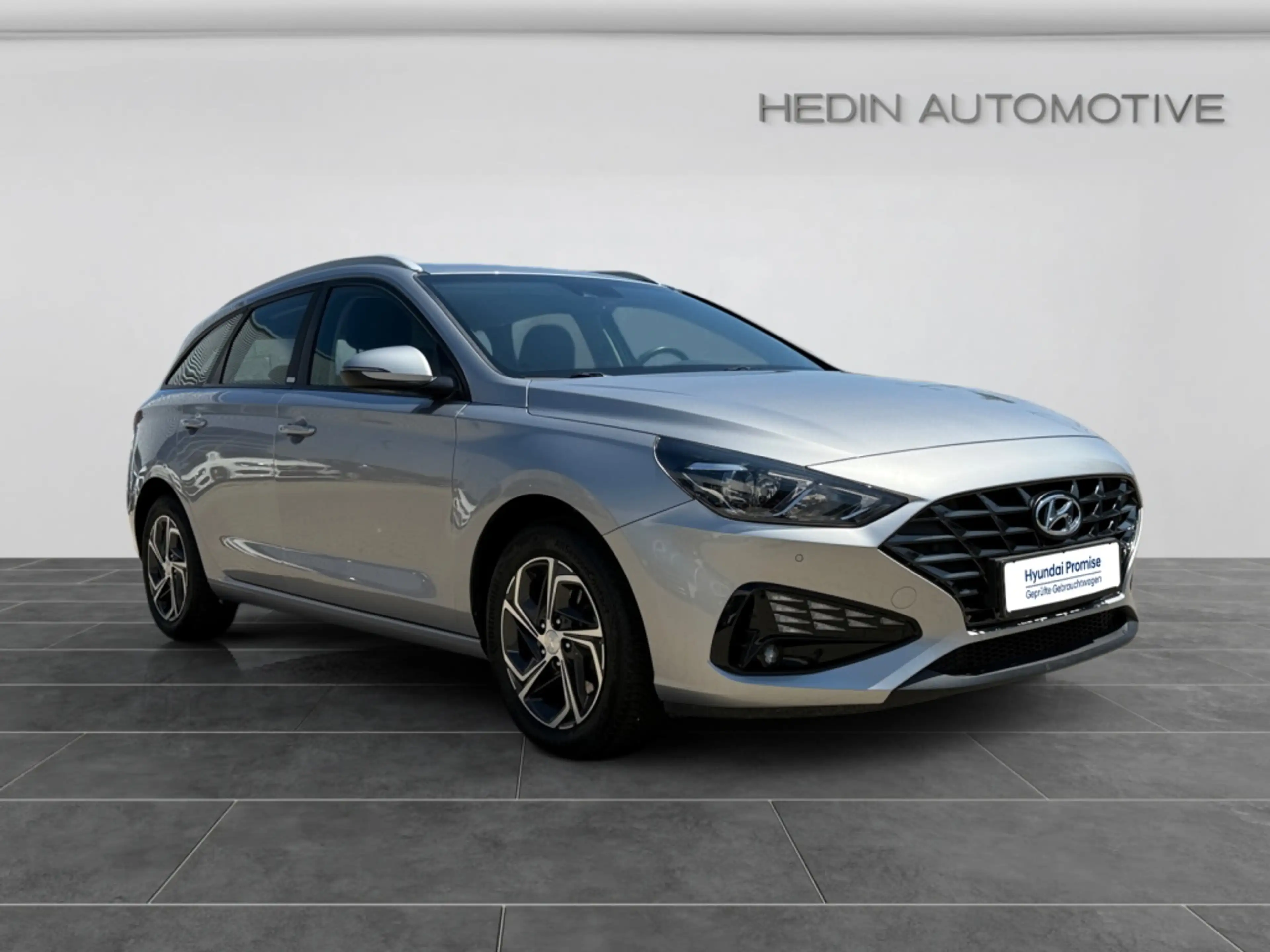 Hyundai i30 1.6 CRDI DCT Trend AUT — photo 8