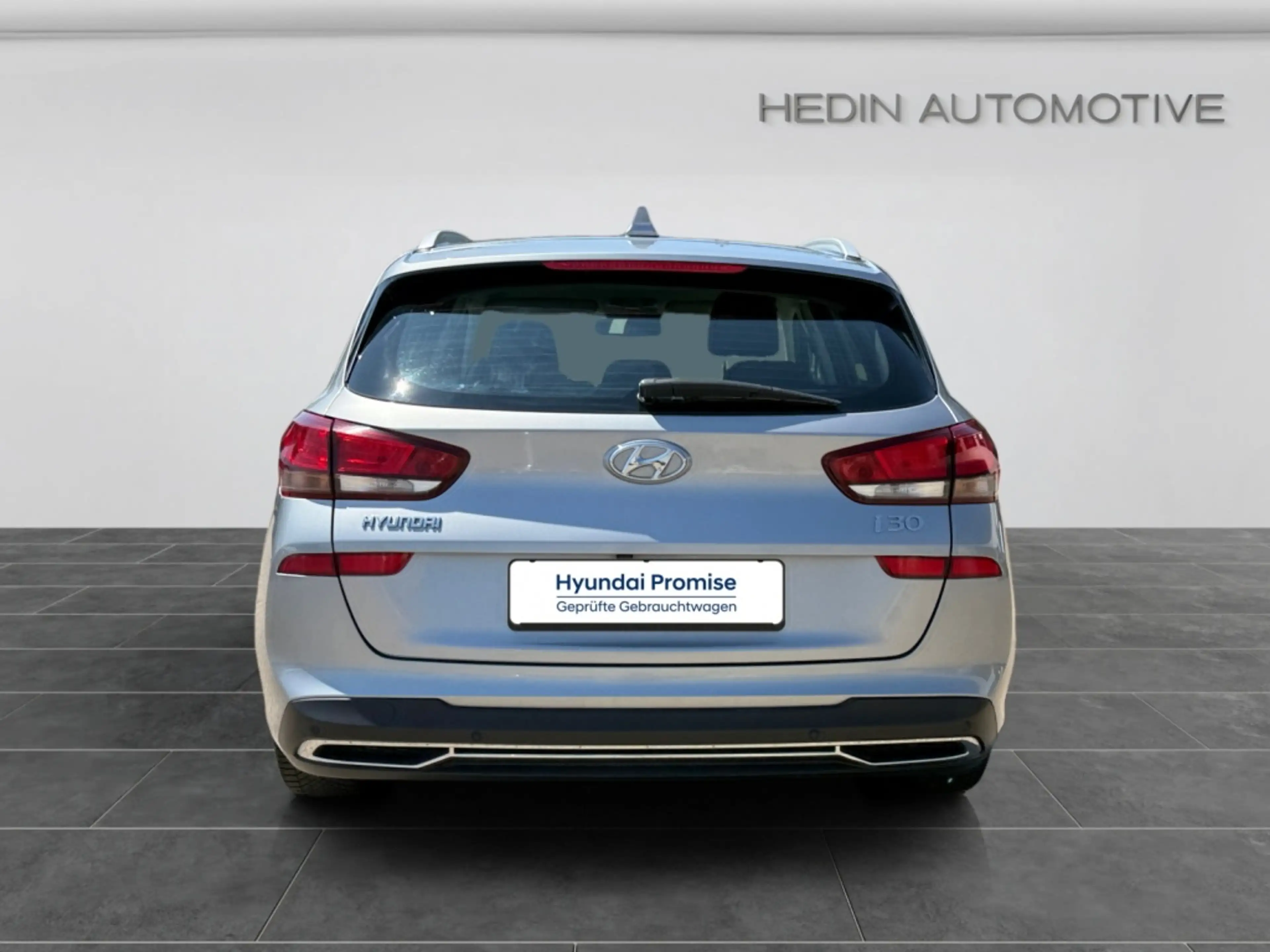 Hyundai i30 1.6 CRDI DCT Trend AUT — photo 5