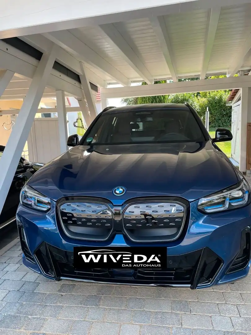 BMW iX3 Impressive M Sport LASER~HUD~PANORAMA~LEDER~ Синій - 2