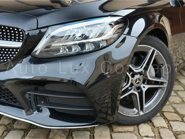 Mercedes-Benz C view 9