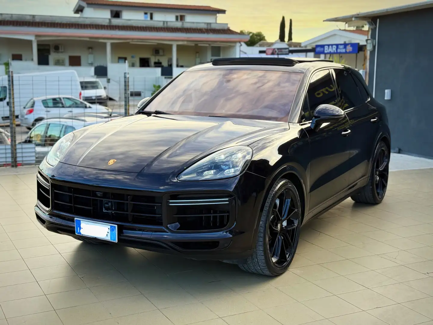 Porsche Cayenne 4.0 Turbo tiptronic Garanzia 12 Mesi - 2