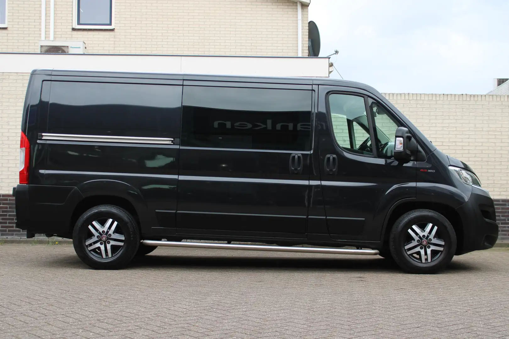 Fiat Ducato 35H 2.3 MultiJet L2H1 DC | Mindervalide | Rolstoel Zwart - 2