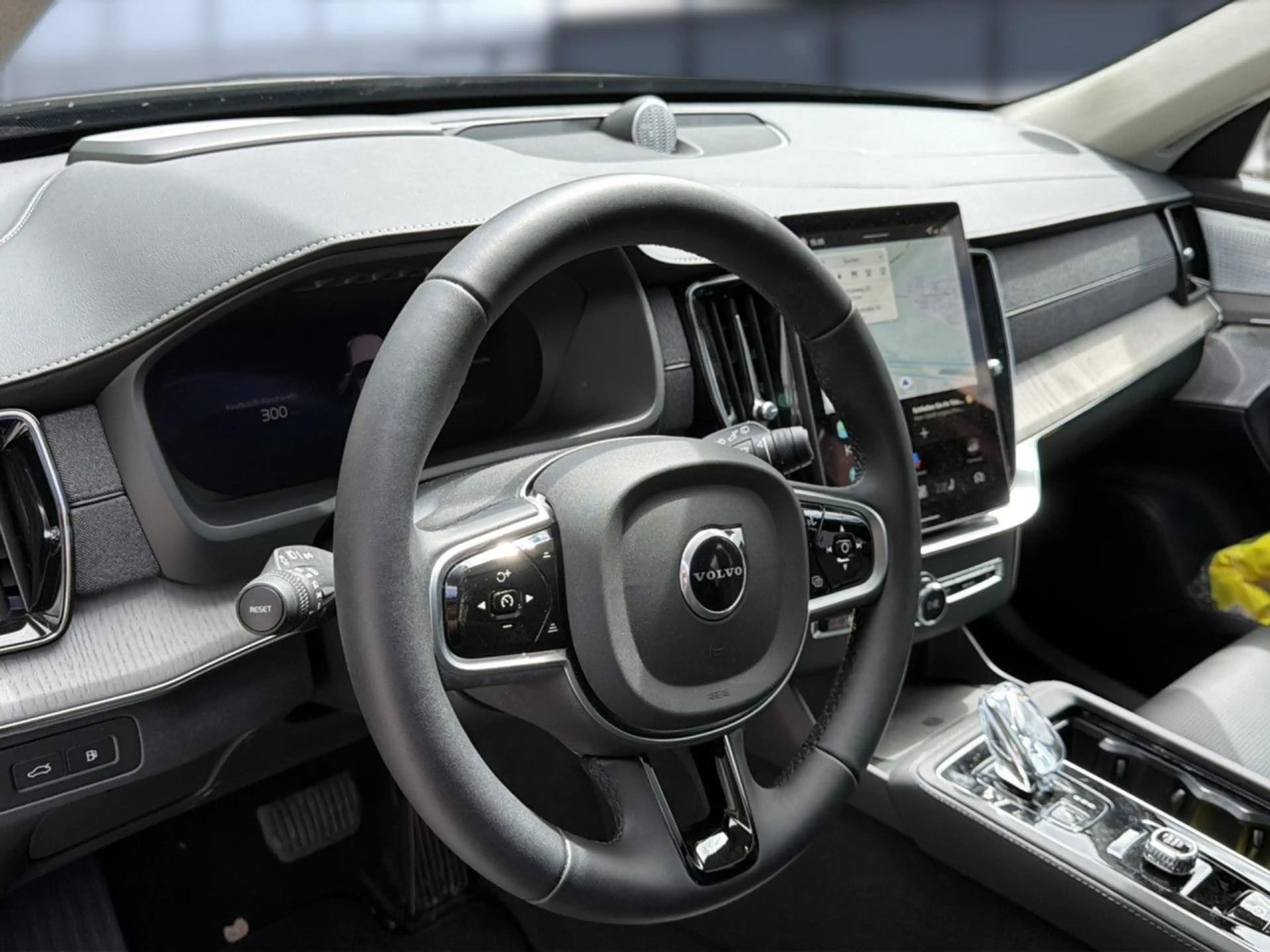 Volvo XC90 XC 90 Ultra Bright Recharge Plug-In Hybrid AWD LED — photo 12