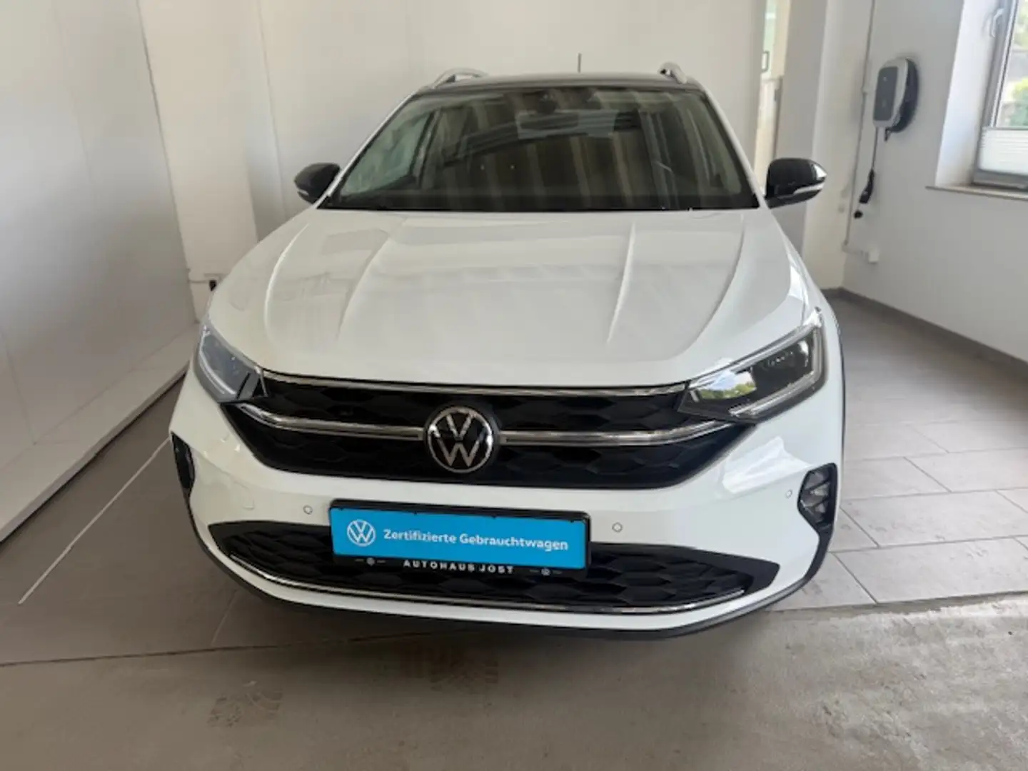 Volkswagen Taigo Style 1.0 TSI DSG Navi LEDMatrix Kamera ACC Kessy LM17 Weiß - 2